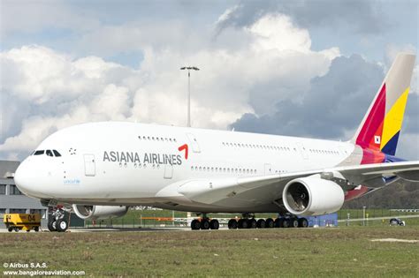 asiana airlines airbus a380.